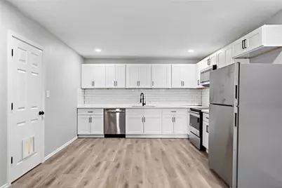 9711 Linkmeadow Lane #17, Houston, TX 77025 - Photo 1