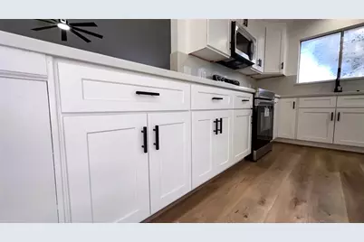 21710 Nickerton Ln, Spring, TX 77388 - Photo 10