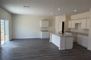 31215 Williams Lndg St, Waller, TX 77484 - Photo 2