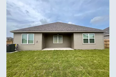 13601 Gaff Rig Drive, Texas City, TX 77510 - Photo 2