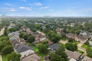 3722 Merrick St, Houston, TX 77025 - Photo 8
