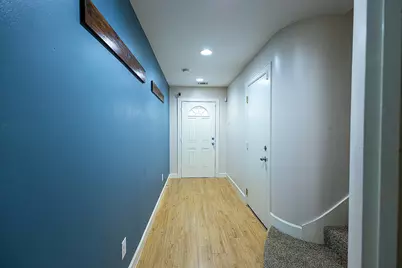 5941 South Loop E #603, Houston, TX 77033 - Photo 8