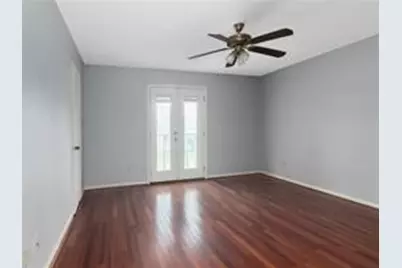 311 E 10th Street, Houston, TX 77008 - Photo 36