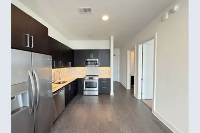 3300 Main St #A8, Houston, TX 77002 - Photo 1