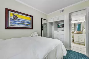 6102 Seawall Blvd, Galveston, TX 77551 - Photo 12