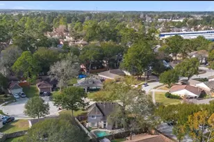 17314 Edenbridge Ct, Spring, TX 77379 - Photo 4