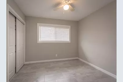 4411 Knotty Oaks Trail, Houston, TX 77045 - Photo 14