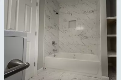4411 Knotty Oaks Trail, Houston, TX 77045 - Photo 22