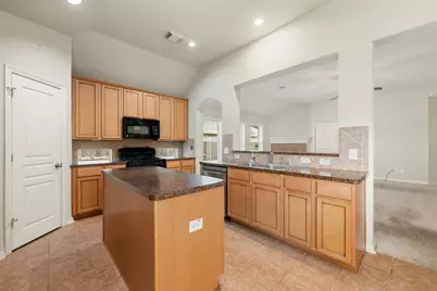 23410 Horseshoe Run Drive, Spring, TX 77373 - Photo 14