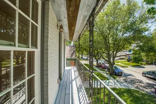 2250 W Main St, Houston, TX 77098 - Photo 26