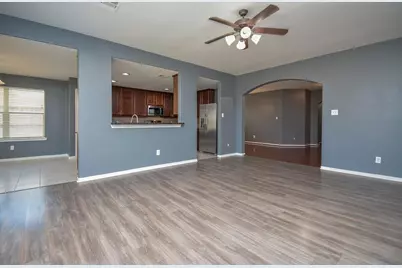 917 Almond Street, Baytown, TX 77521 - Photo 8