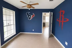 505 E Lambuth Ln, Deer Park, TX 77536 - Photo 8
