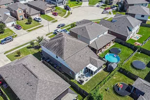 10018 Chase Ct, Baytown, TX 77521 - Photo 8