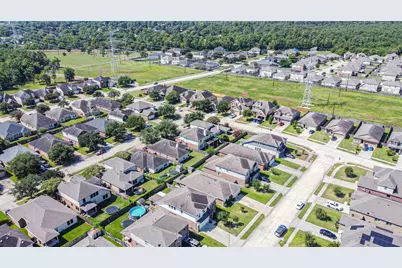 10018 Chase Court, Baytown, TX 77521 - Photo 10