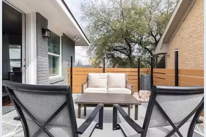 2108 Berry Street, Houston, TX 77004 - Photo 24