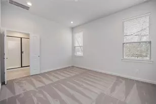 13 Fulton Row Ln, Houston, TX 77076 - Photo 16
