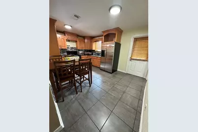 10110 Glenmawr Drive, Houston, TX 77075 - Photo 8