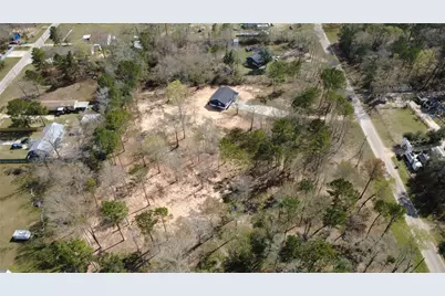 135 County Road 3431, Cleveland, TX 77327 - Photo 2