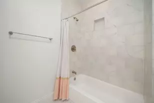 1326 Martin St, Houston, TX 77018 - Photo 34