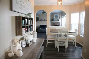 1122 Chase Park Dr, Bacliff, TX 77518 - Photo 8