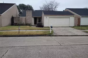 12139 Gladewick Dr, Houston, TX 77077 - Photo 2