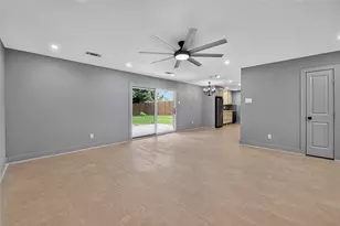 4131 Knotty Oaks Trail, Houston, TX 77045 - Photo 8