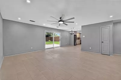 4131 Knotty Oaks Trail, Houston, TX 77045 - Photo 4