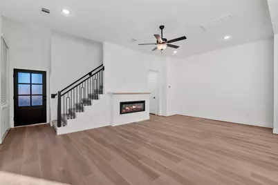 10114 Palm Springs Place, Iowa Colony, TX 77578 - Photo 8