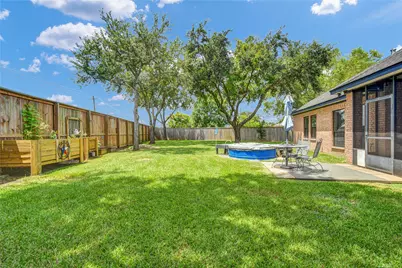 101 Deerwood Drive, Lake Jackson, TX 77566 - Photo 30