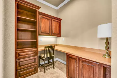 101 Deerwood Drive, Lake Jackson, TX 77566 - Photo 22