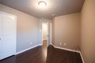 1909 Maize Ct, Brenham, TX 77833 - Photo 16