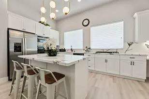 8521 Brandon St, Houston, TX 77051 - Photo 10