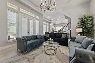 8521 Brandon St, Houston, TX 77051 - Photo 1