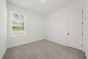 328 Louvenia Ct, Pinehurst, TX 77362 - Photo 20