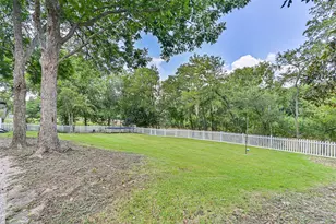 11 Haverford Ln, Friendswood, TX 77546 - Photo 42