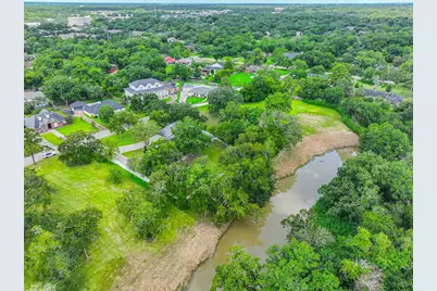 11 Haverford Lane, Friendswood, TX 77546 - Photo 4