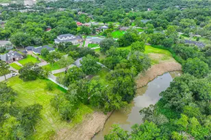11 Haverford Ln, Friendswood, TX 77546 - Photo 4
