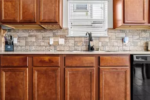 7106 Liberty Creek Tr, Houston, TX 77049 - Photo 8