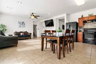 7106 Liberty Creek Tr, Houston, TX 77049 - Photo 10