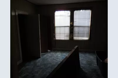 628 Austin Street W, Matagorda, TX 77457 - Photo 12