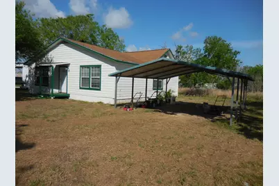 628 Austin Street W, Matagorda, TX 77457 - Photo 8