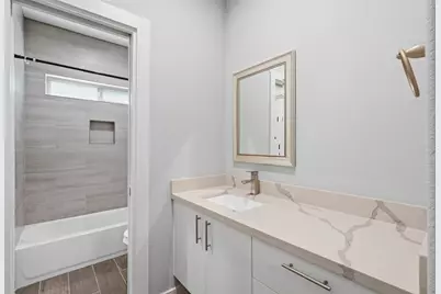 4704 Hershe Street, Houston, TX 77020 - Photo 16