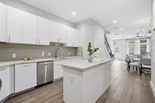 4704 Hershe St, Houston, TX 77020 - Photo 12