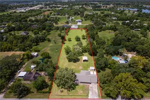 3304 Bruce Hall Rd, Santa Fe, TX 77510 - Photo 2