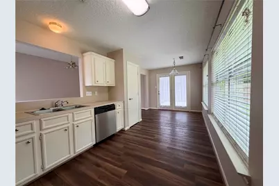 4006 Hunnington Drive, Conroe, TX 77303 - Photo 10