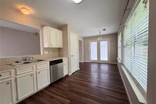 4006 Hunnington Dr, Conroe, TX 77303 - Photo 10