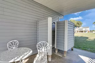 13618 Pirates Beach Blvd, Galveston, TX 77554 - Photo 6