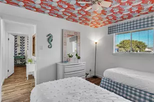 13618 Pirates Beach Blvd, Galveston, TX 77554 - Photo 20