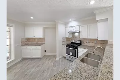 2603 W Greens Road W, Houston, TX 77067 - Photo 10