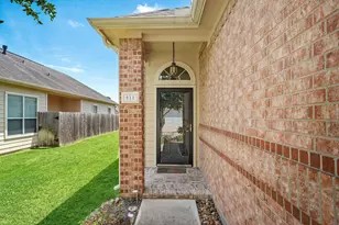 912 Sweet Pine Dr, Katy, TX 77450 - Photo 4